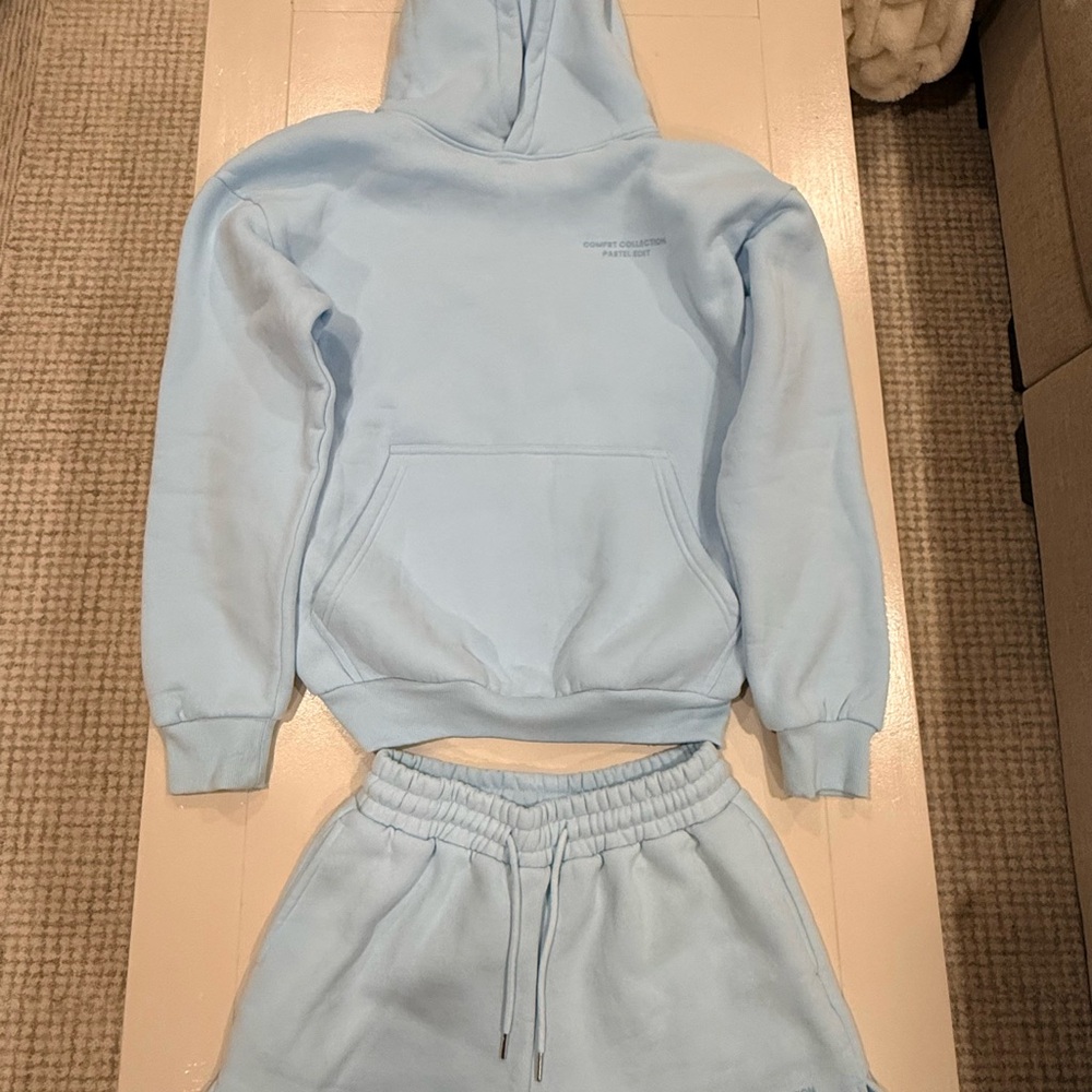 Comfort Collection Women's Light Blue Hoodie & Shorts Set - Picture 2 of 4